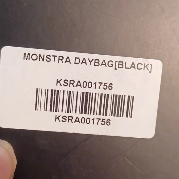 Killstar Monstra Daybag Velvet - Picture 13 of 16